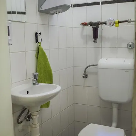 Aventura Boutique Hostal *