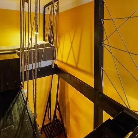 Aventura Boutique Будапешт